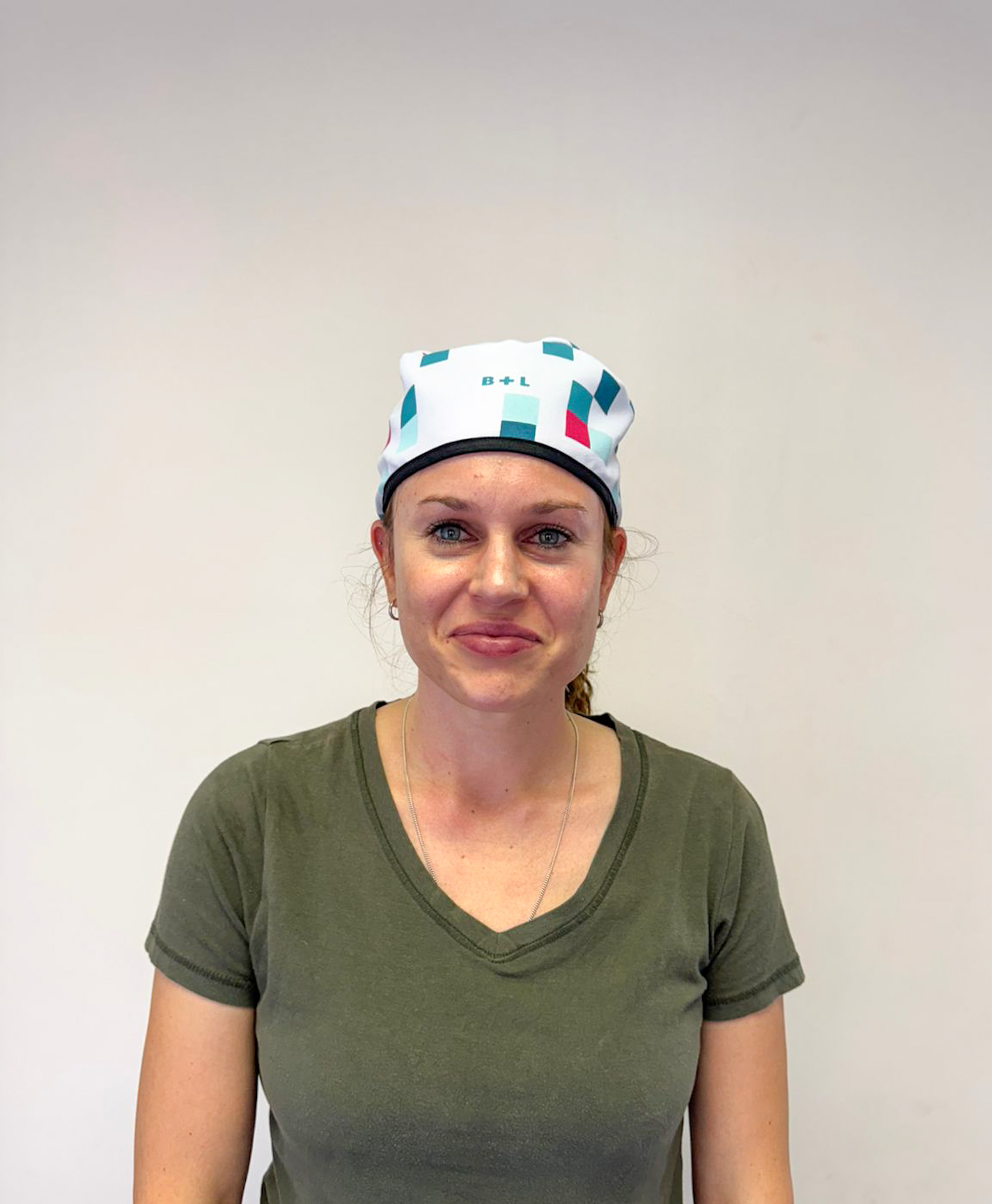 Eye-Catching Scrub Caps 5c19e050 4b66 409e b8ff 4b40d4e5774b