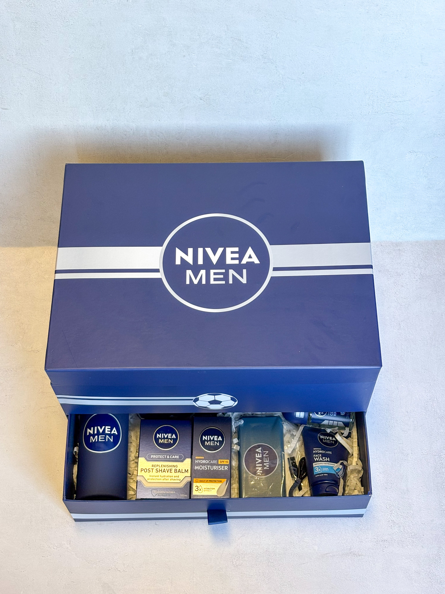 Men x BroScape Presentation Box img 7037