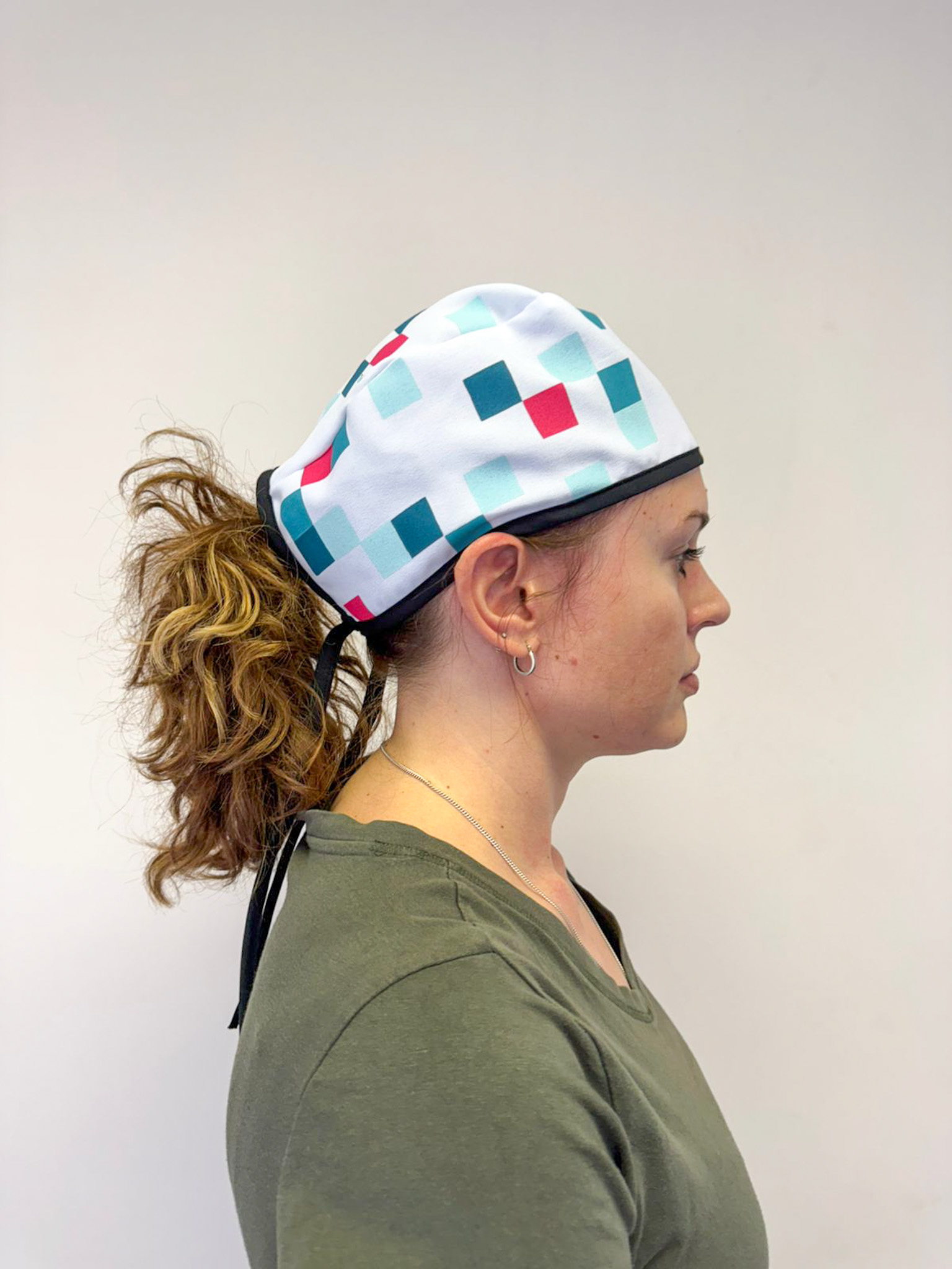 Eye-Catching Scrub Caps d625b11f 8b16 4677 884d e0fa5502c27f